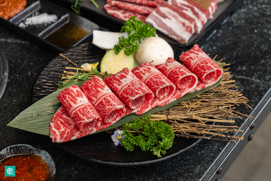 Australia MS6 Wagyu Oyster Blade 