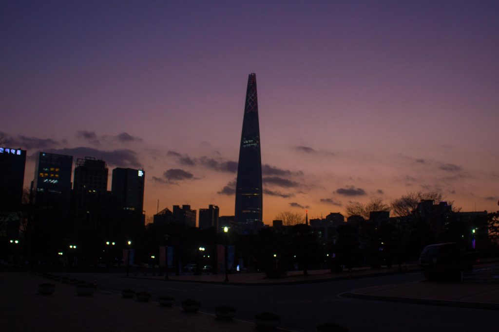 Silhouette of Lotte Tower from Seoul Olympic Park 