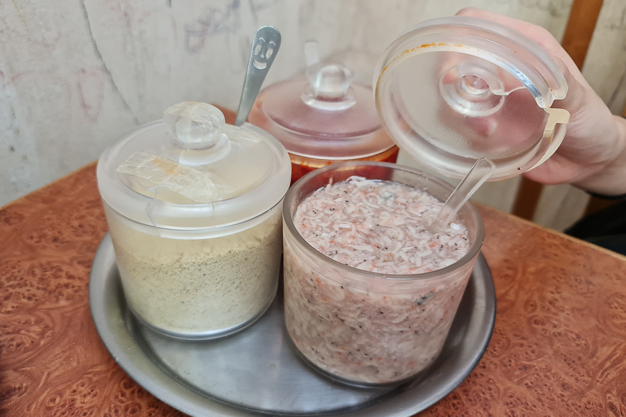 Condiments for Gukbap served at the restaurant