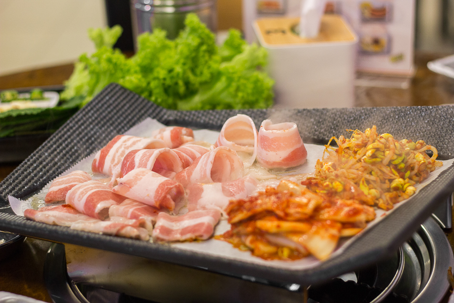 Thinly Sliced Pork Belly with Kimchi and Beansprouts at Ssak3 Bras Basah