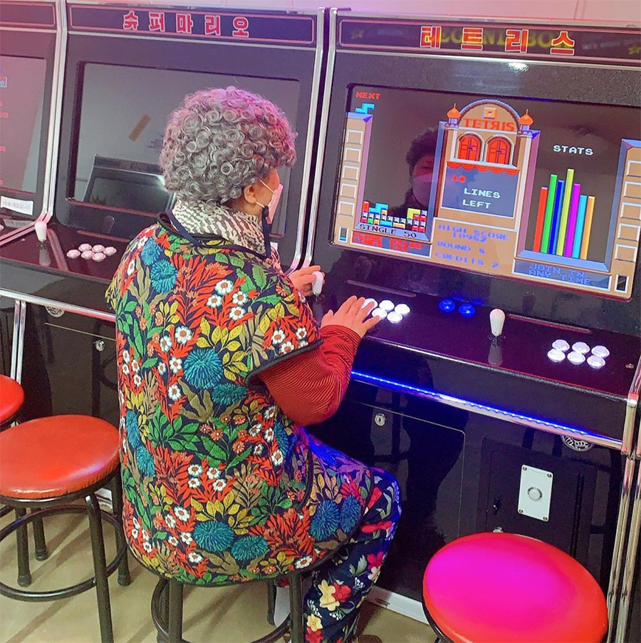 Grandma playing Tetris at Donuimun Museum Village
