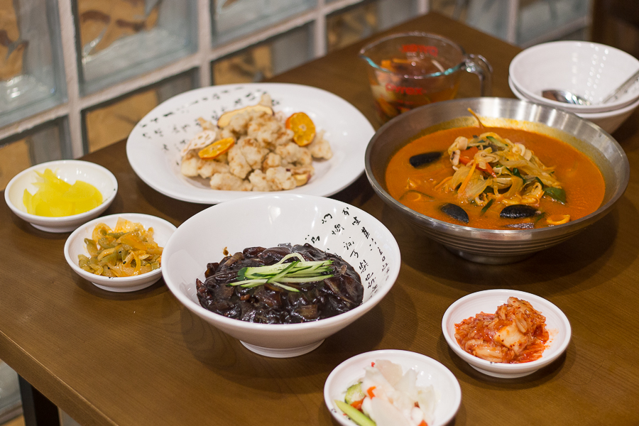 Itaewon Jjajang Food Items such as Jjajangmyeon, Jjamppong and Tangsuyuk