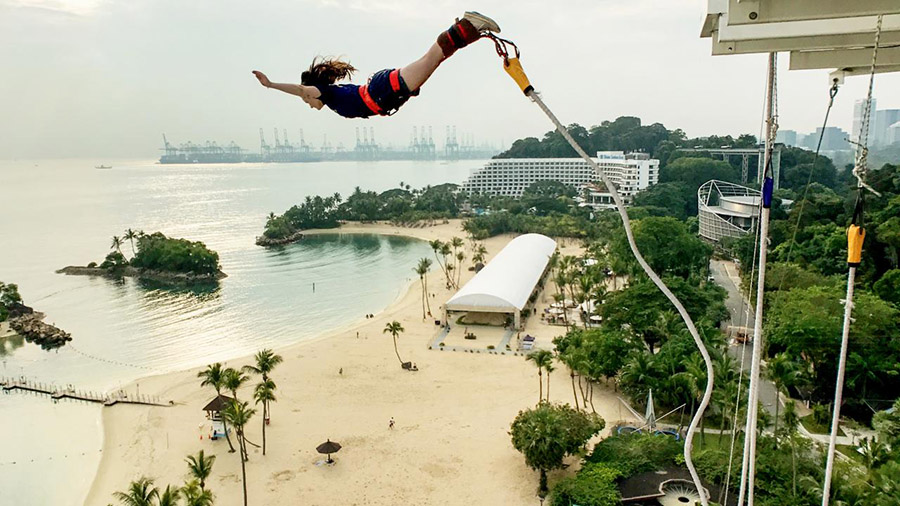 Bungee Jumping Extreme Sports in Singapore