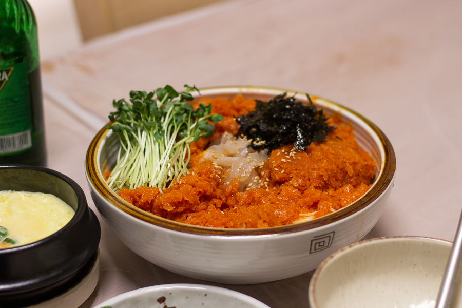 A bowl of Mulhoe served at Pohang Seafood 회랑고기랑 at Jalan Jurong Kechil