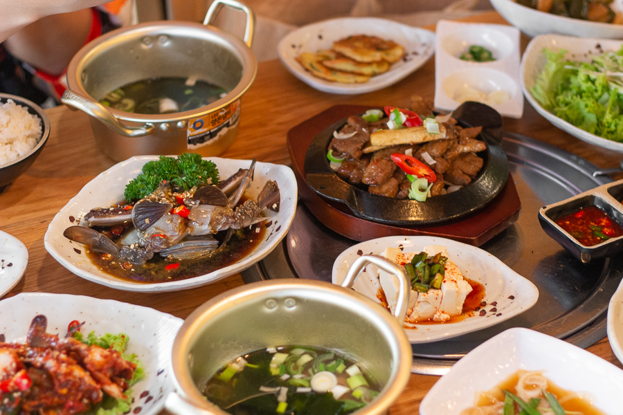 Raw Crabs and Marinated Pork Ribs served in The Gogijip (Tanjong Pagar)