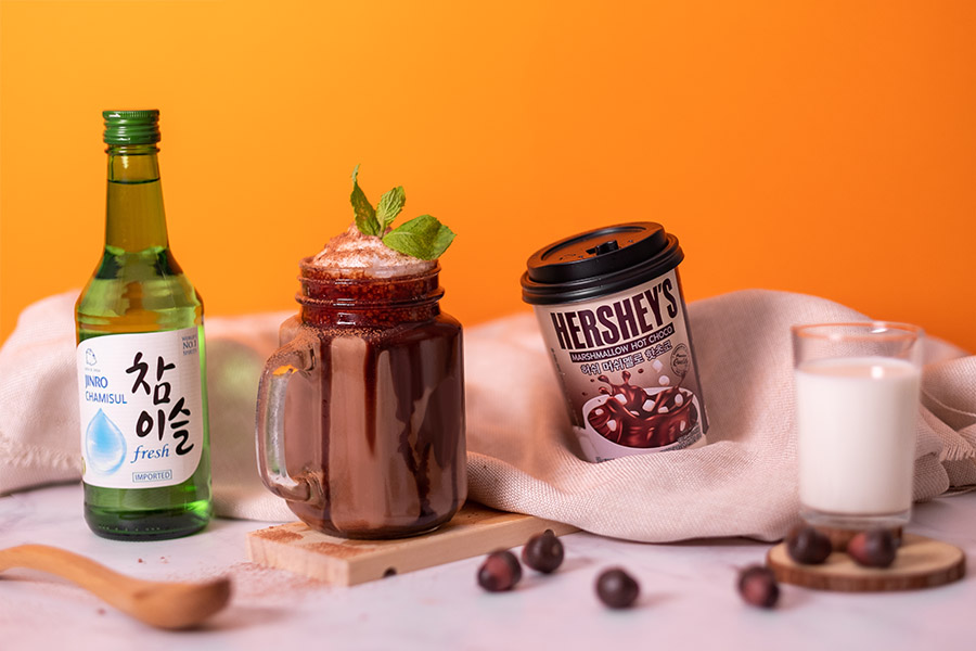 Soju Cocktail Recipe using Hershey's Chocolate - Mudshake