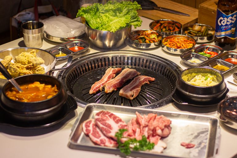 Omma Korean Charcoal BBQ Choose Your Own Firewood At This KBBQ