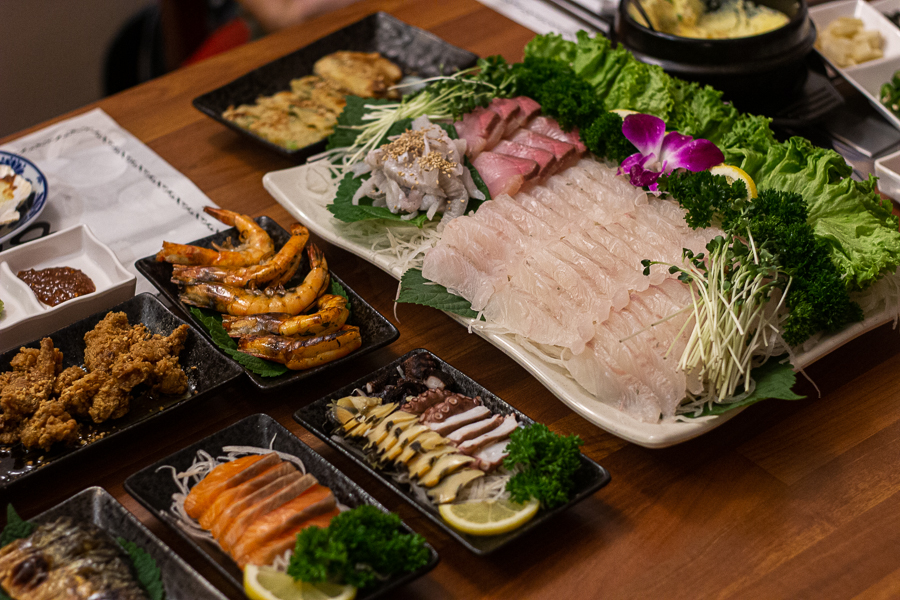 An assorted sashimi platter with flatfish, yellowtail and flounder from Busan Sashimi & Seafood Restaurant