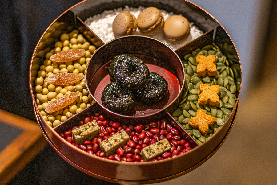 Beautiful Korean Sweets such as Perilla Seed Cookie, Candied Root of Bellflower and more