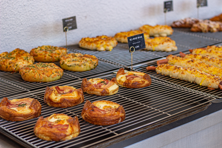 Bakes On Display at Bossa Nova Sokcho