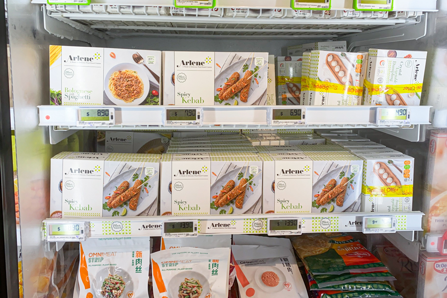 Plant Based Selection at Cold Storage Compass One