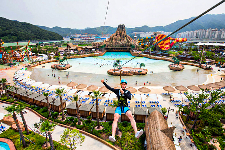 Seaside view from a glamping cabin at Starlight Sea Pension Glamping in South Korea 