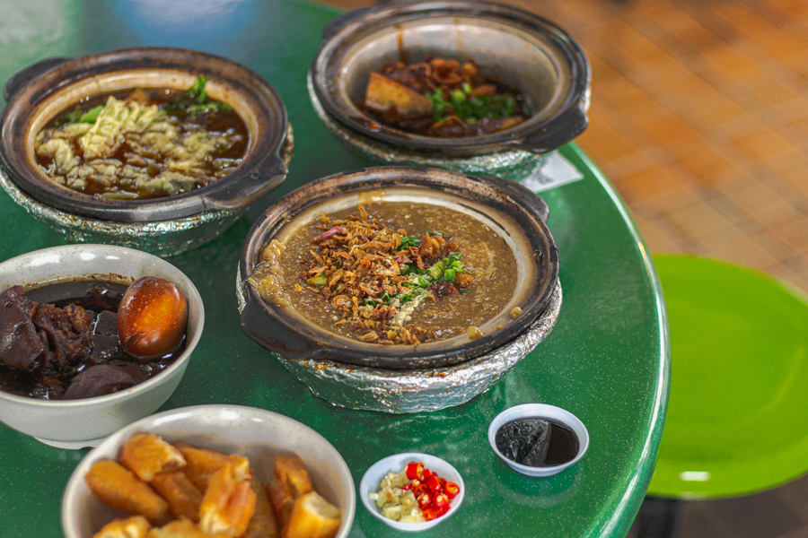 A bowl of fried porridge from Feng Xiang BKT 