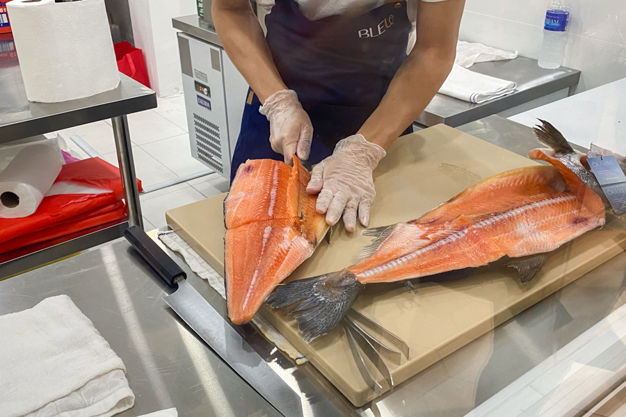 Slicing of Dry Aged Salmon