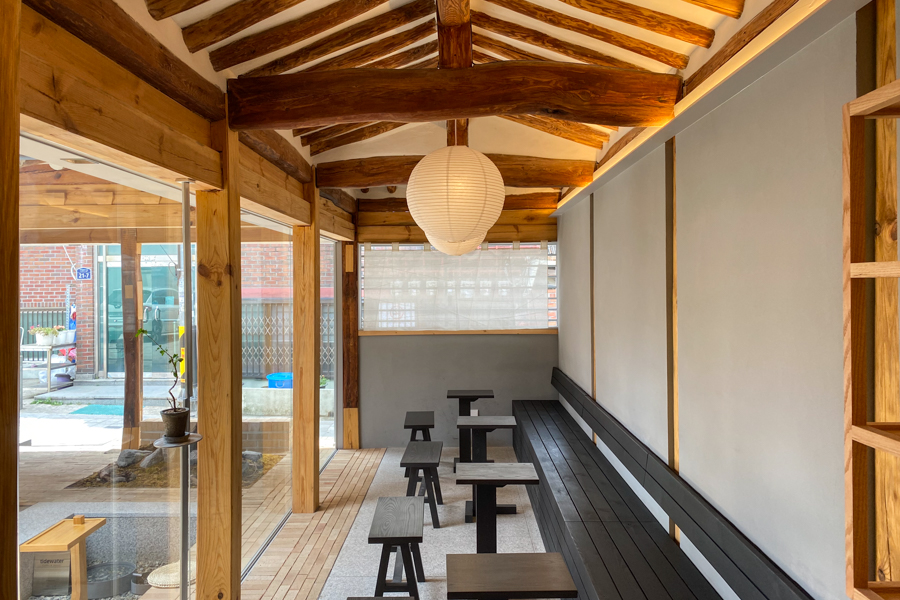 Tidewater_Cafe in Seoul_Interior