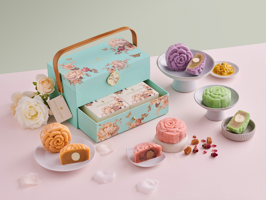 Snowskin mooncakes by Intercontinental Hotel