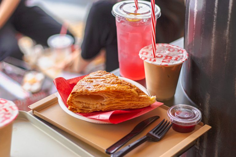 Cafe Onion Gwangjang Popular Korean Cafe Opens Their 4th Outlet Inside