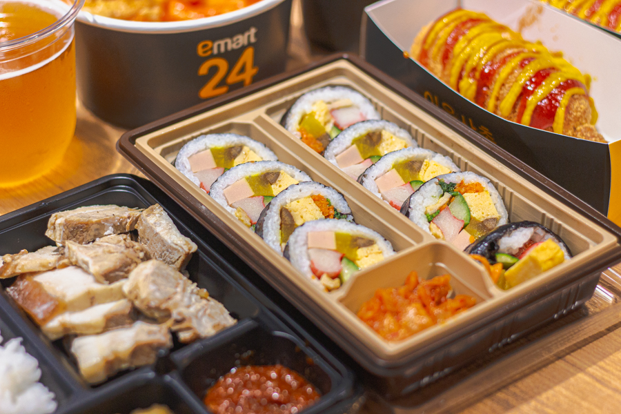 emart24 Singapore: Popular Convenience Store Opens In SG Selling Korean  Street Food & More