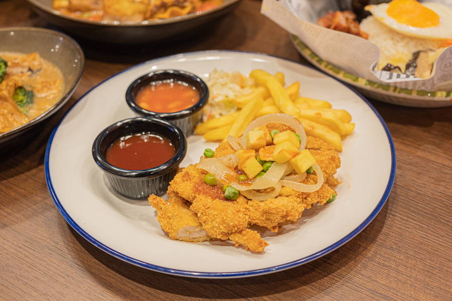 1980’s Hainanese English Crispy Chicken Cutlet