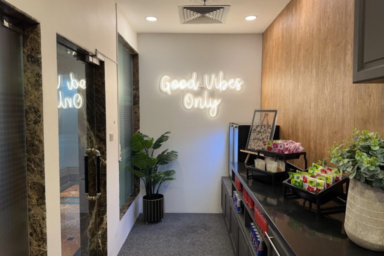 Vibe Hotel Singapore Orchard Review: Aussie Lifestyle Hotel Great For ...