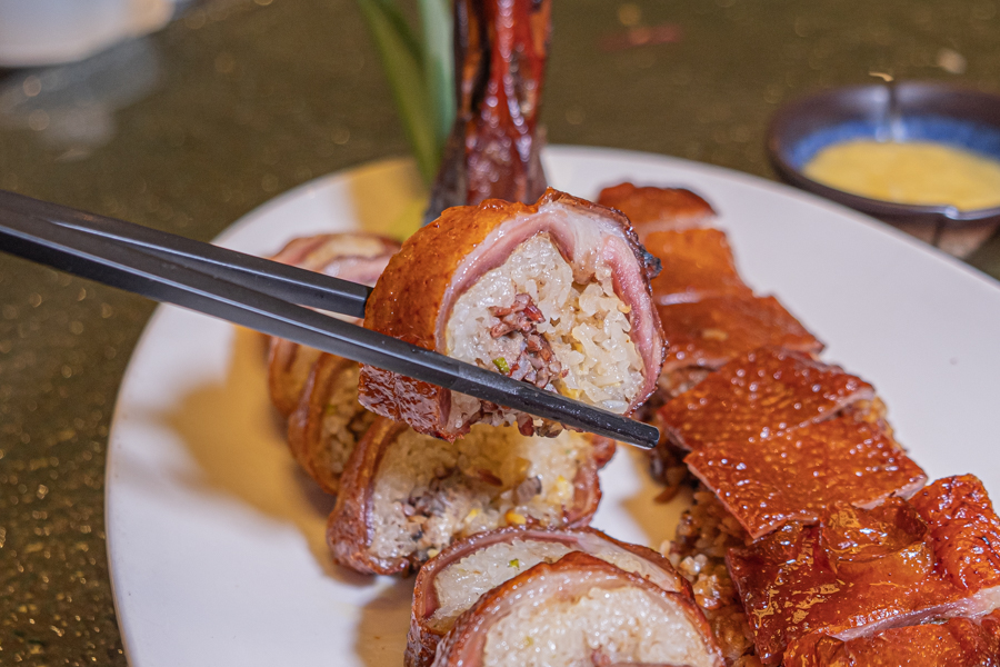 Crispy Duck stuffed with Foie Gras and Glutinous Rice