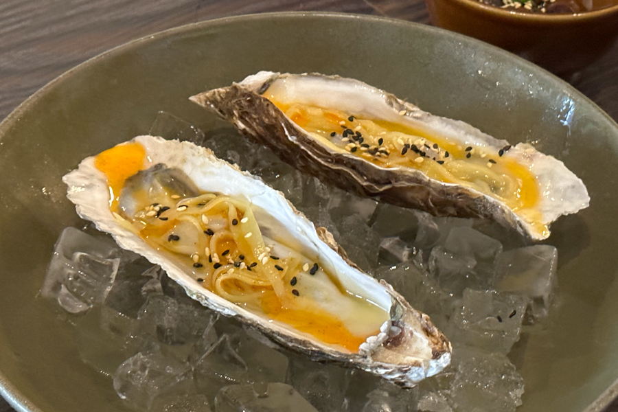 Seasonal Oysters from 808 Eating House