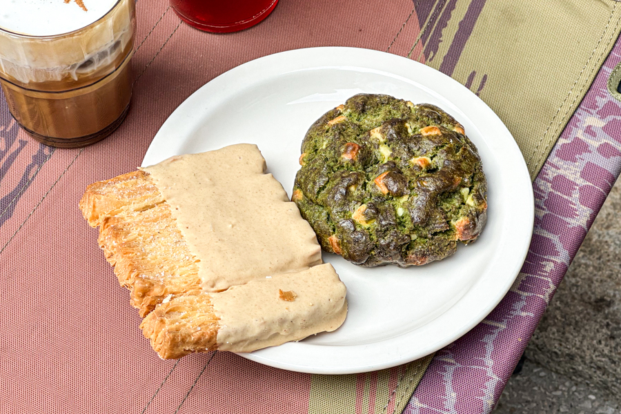 Injeolmi Palmi Carre and Greentea Levain Cookie