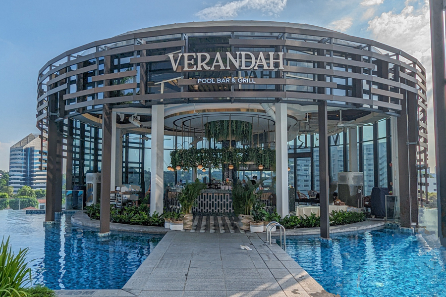 Circular bar at Verandah