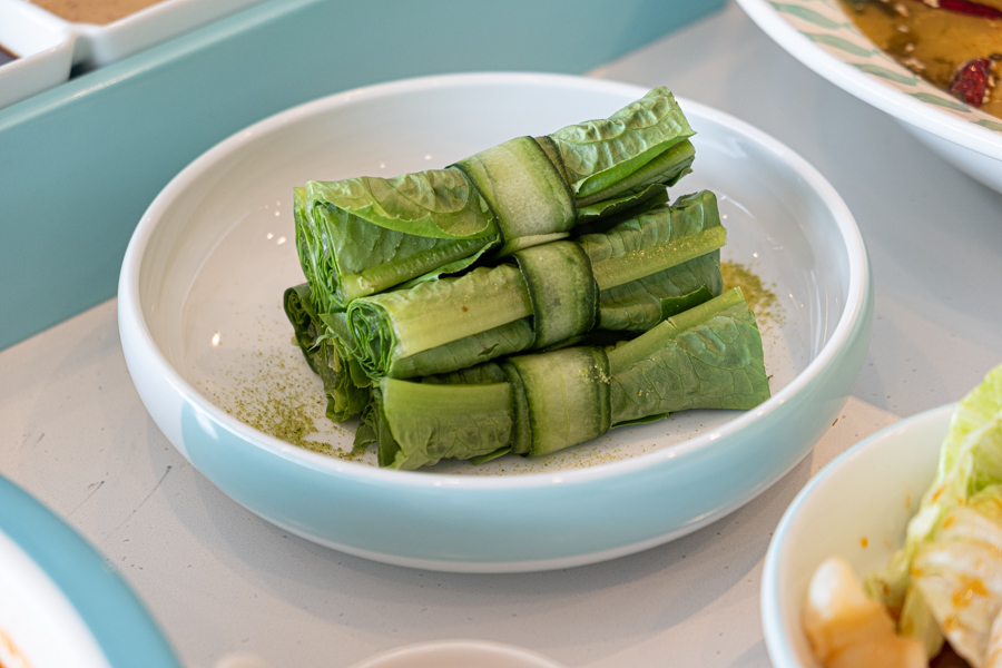 Chilled Lettuce with Sesame Sauce
