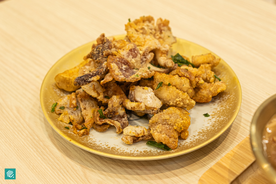 Crispy Fried Chicken & Mushroom Platter 