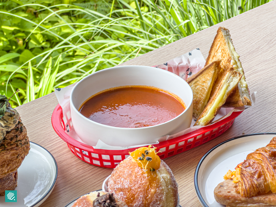 Grilled Cheese & Tomato Soup