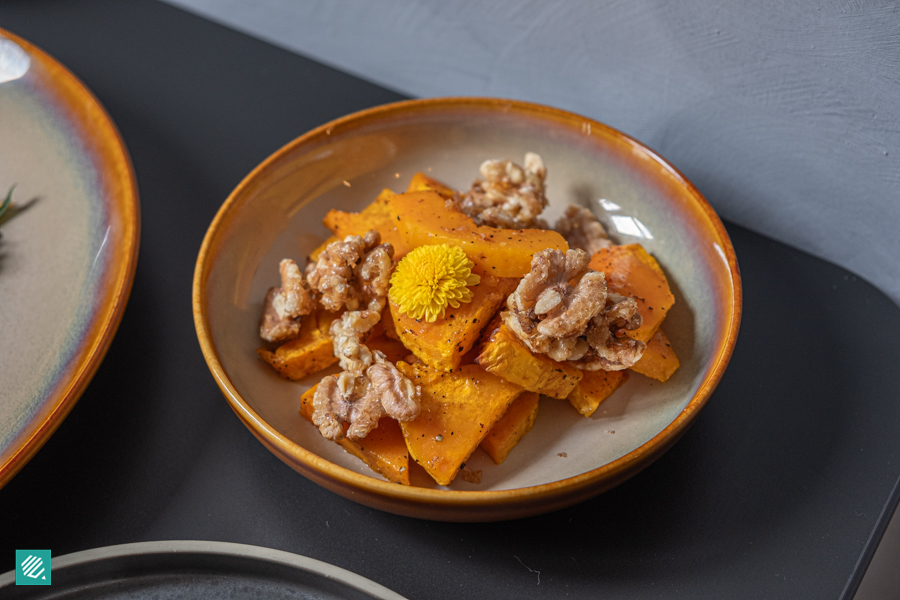  Roasted Japanese Pumpkin with Walnut 