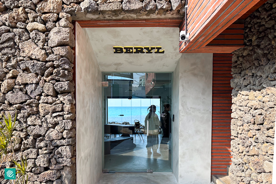 Beryl Cafe Jeju Entrance
