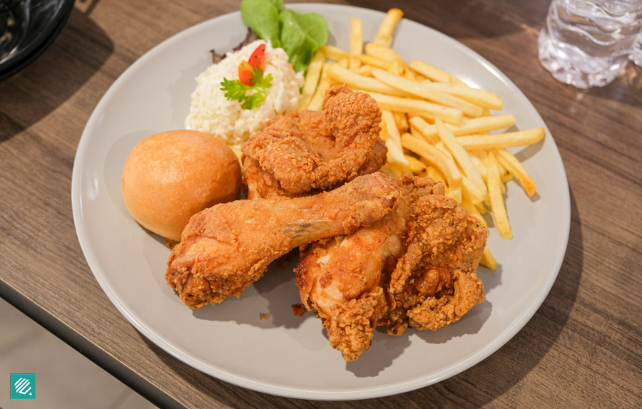 Anchorvale Village- Soldier Chicken