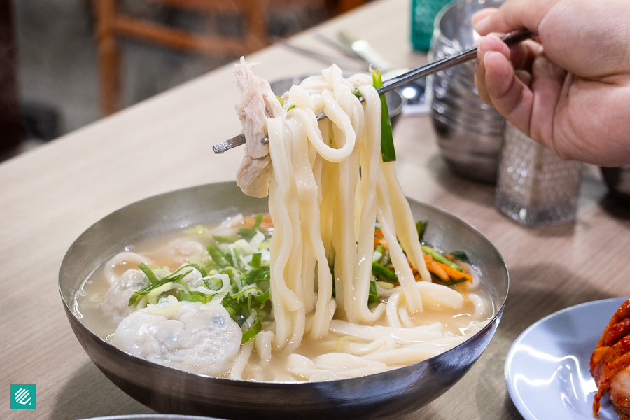 Chicken Kalguksu from Jinju House Seoul