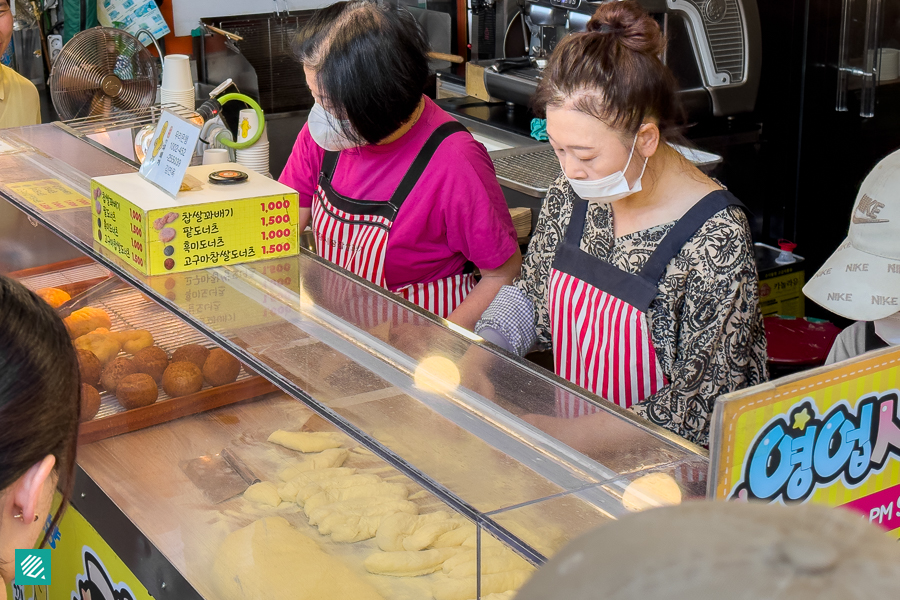 Kkwabaegi Stall at Gwangjang