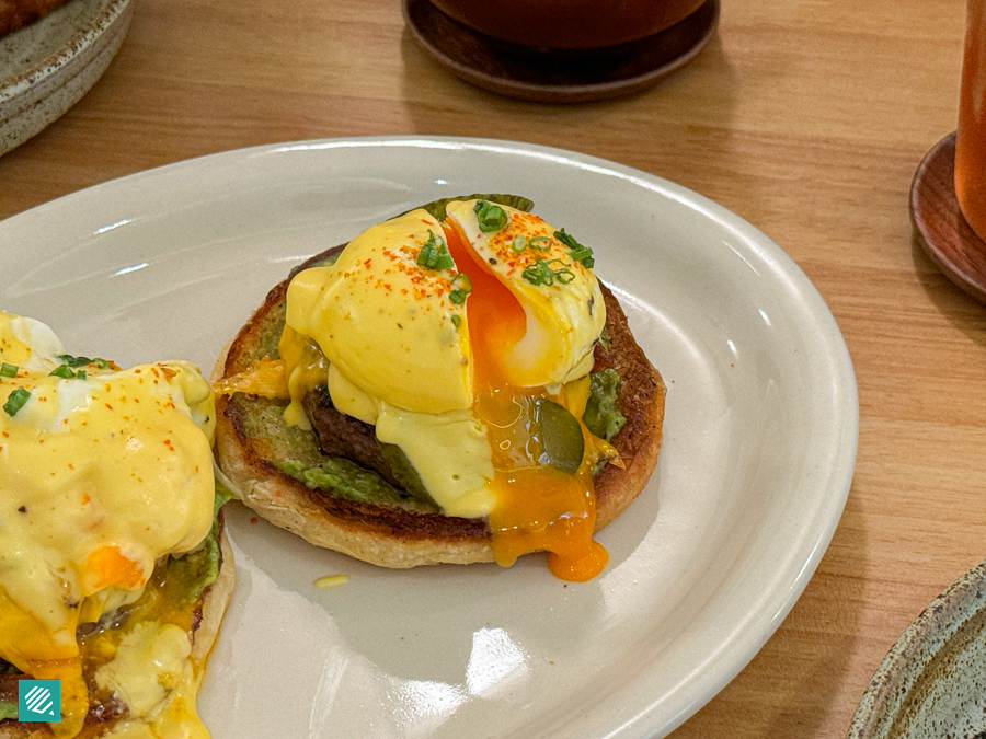 Wagyu Slider Eggs Benedict