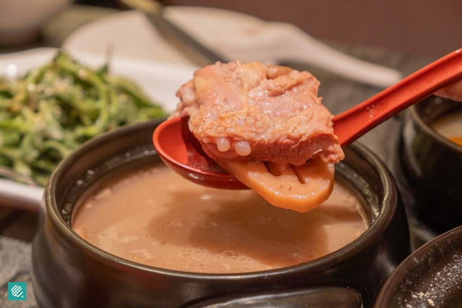 Lao Huo Tang- Lotus Root Soup With Pork Rib Soup