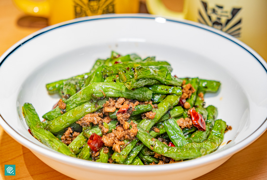 TAI ER- Stir-Fried Green Bean With Minced Pork 