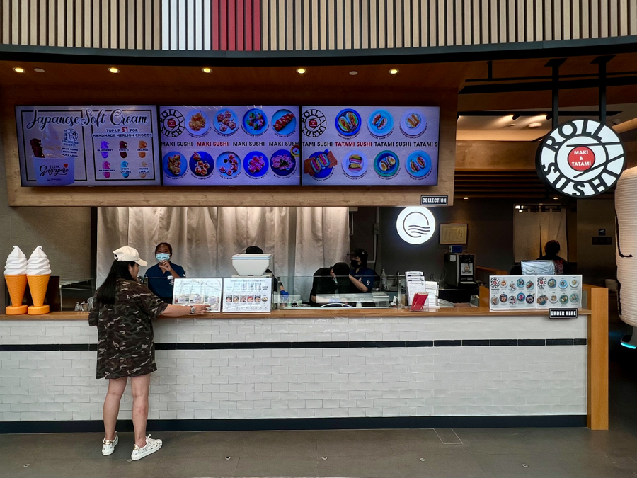 Entrance of Roll Sushi By IPPUDO in Marina Bay Sands Shoppes