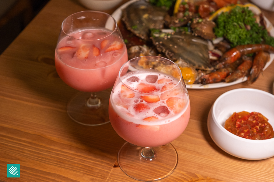 Strawberry Makgeolli