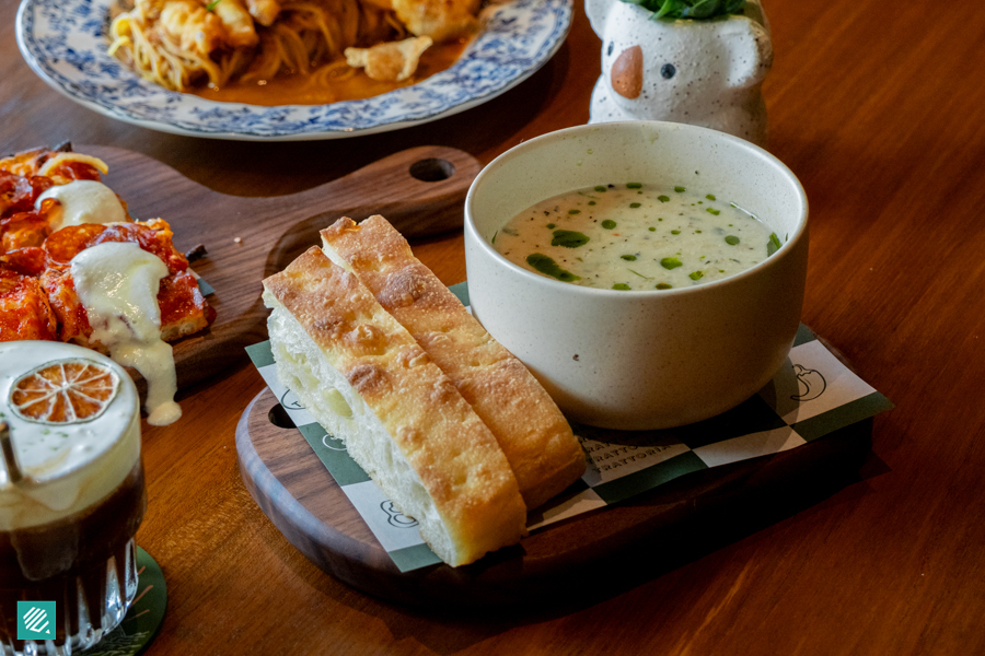 Corn & Crab Chowder 