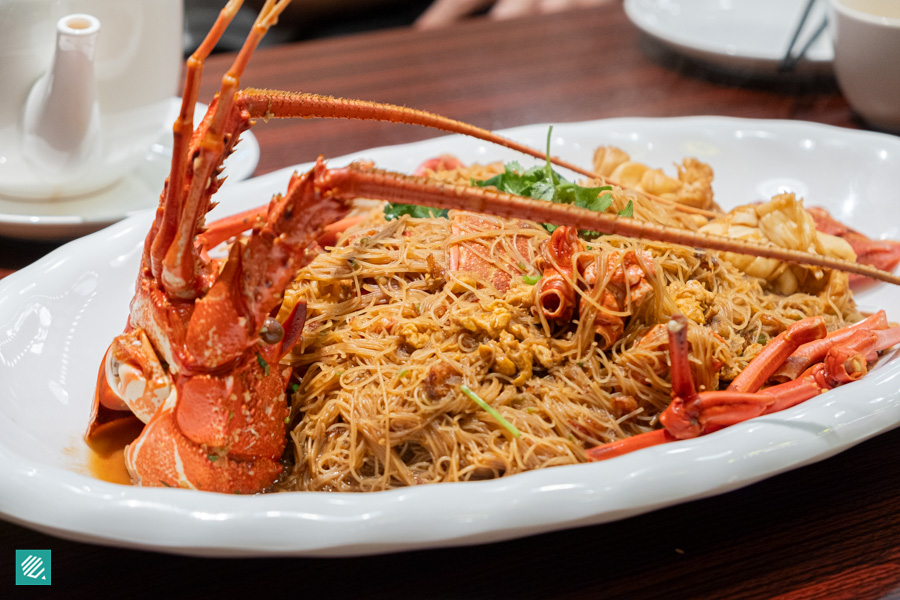 Lo Hey HK Seafood- Braised Lobster with Vermicelli