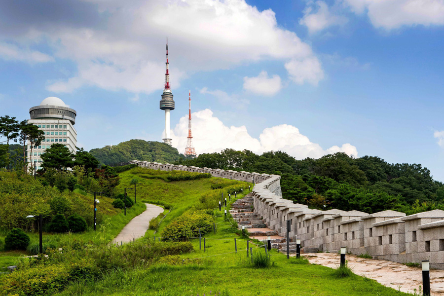 Must Visit Places In Seoul- Namsan Tower