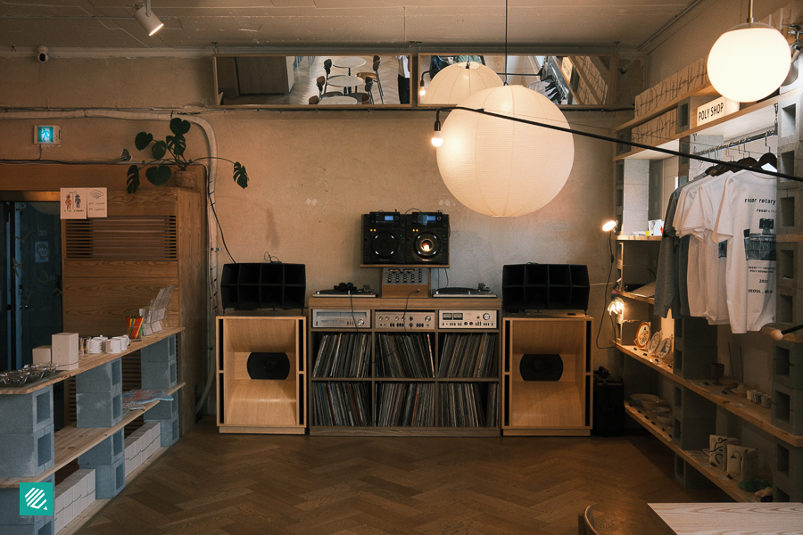 POLY Cafe & Shop Hapjeong