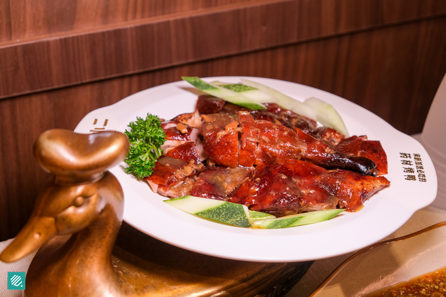 Dian Xiao Er Prestige- Duck Roasted with Angelica Herb