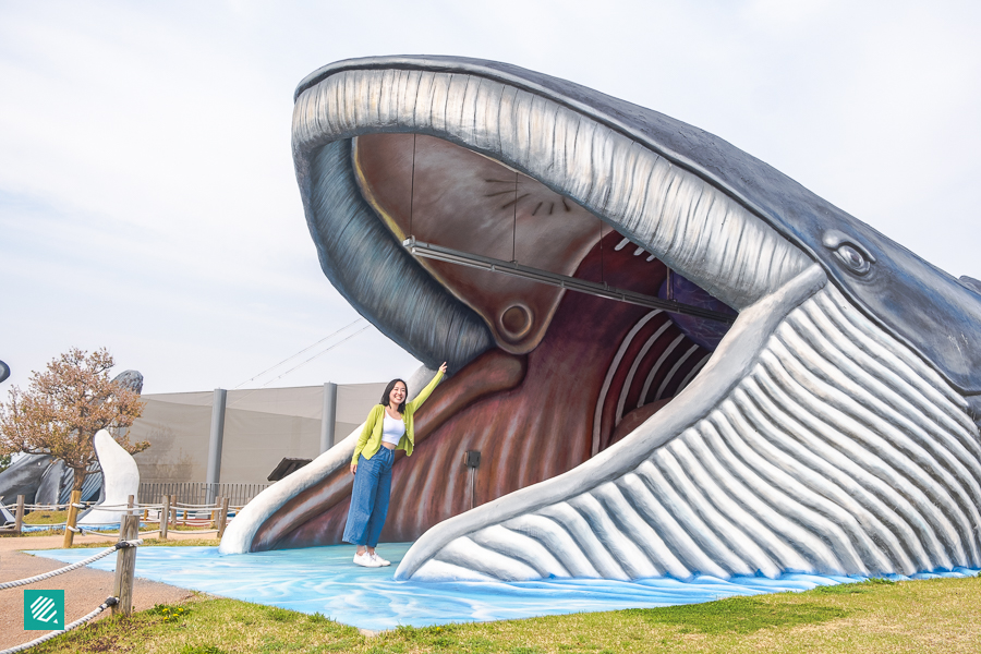 Jangsaengpo Whale Cultural Village Whale Sculptures