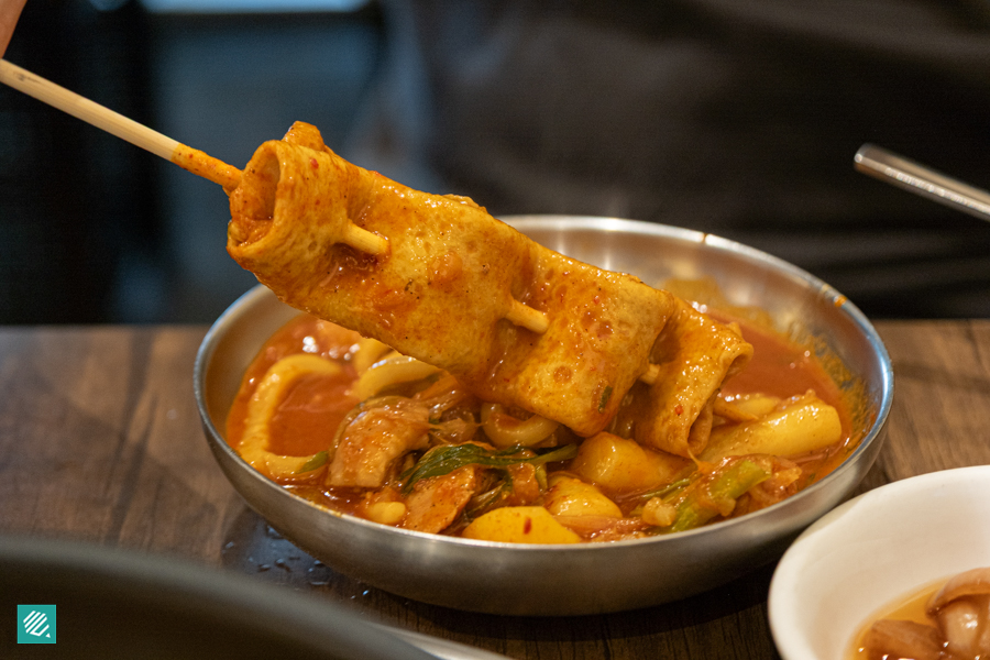 Korean fish cake (oden) in Dakdoritang