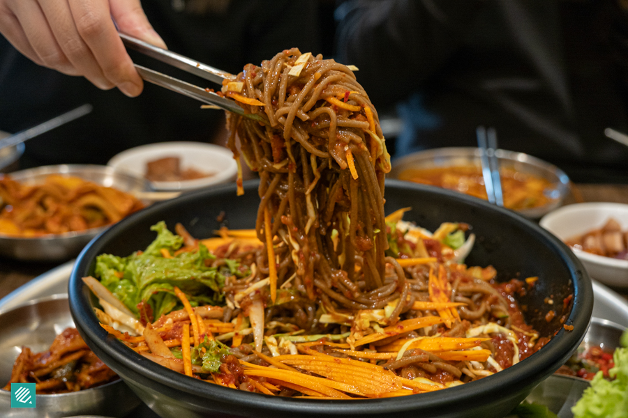 Makguksu