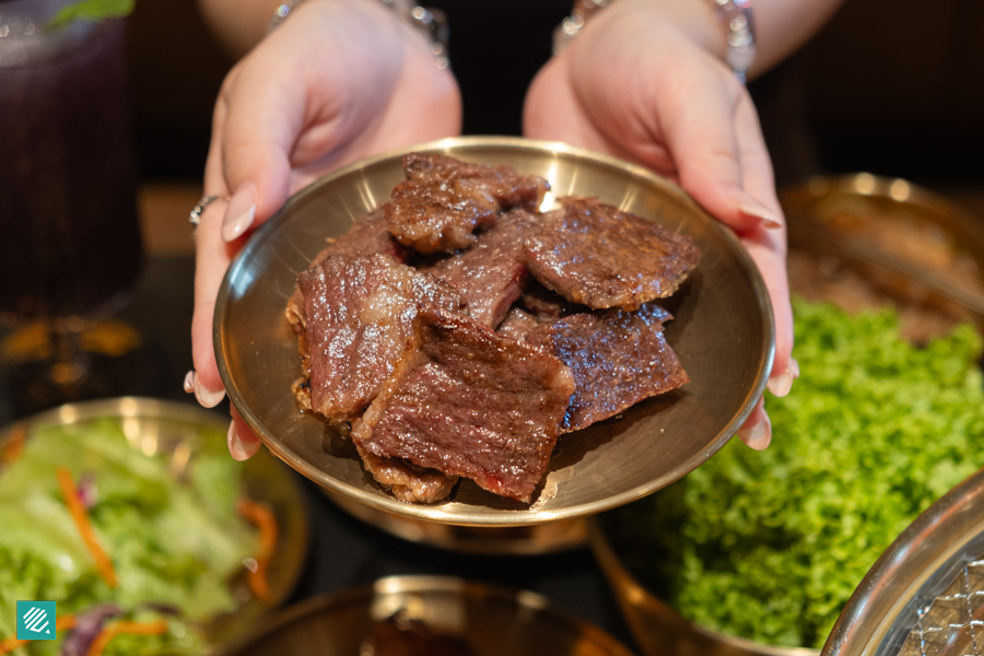 Flagship Featherblade Steak 